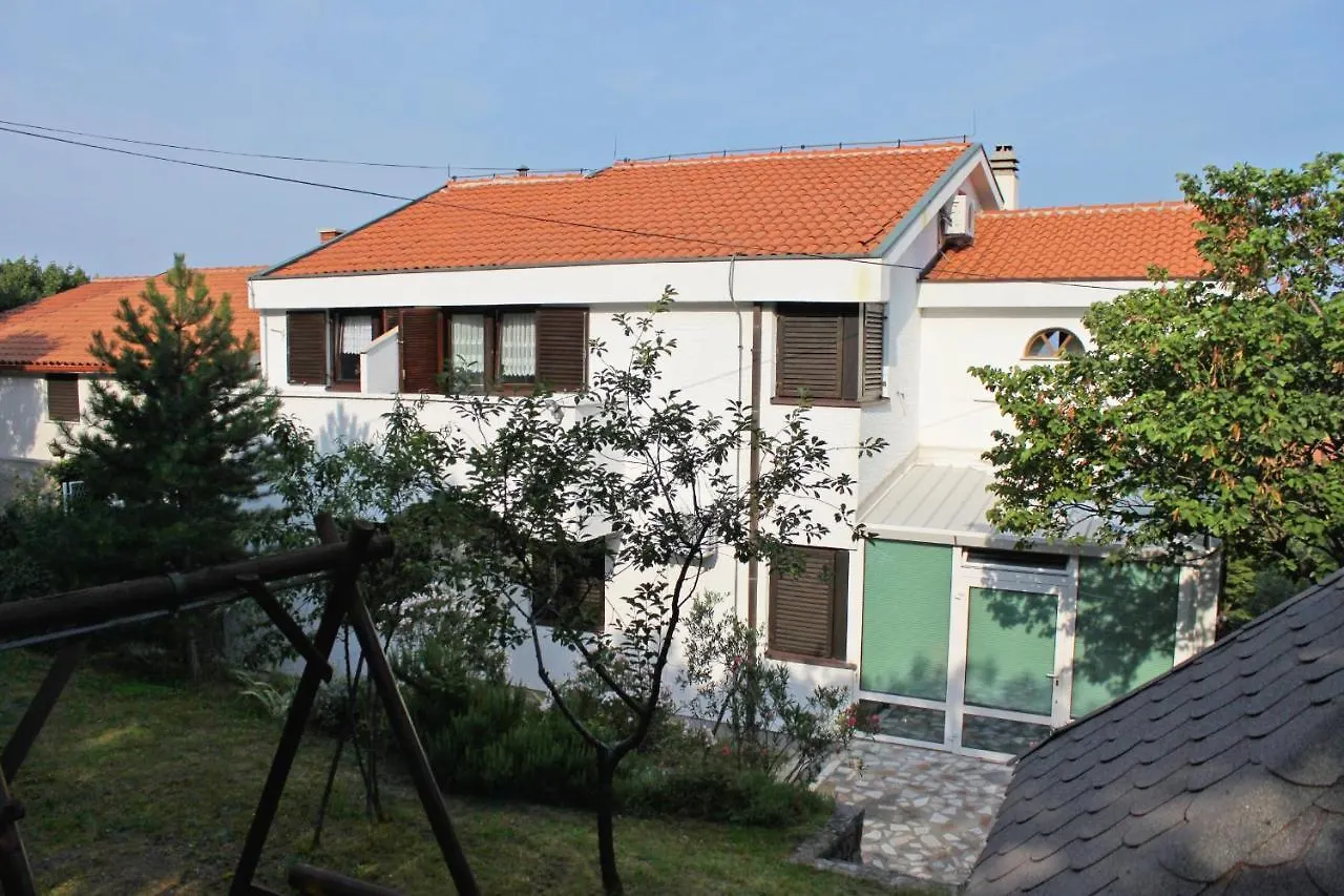 Apartments And Rooms With Parking Space Klenovica, Novi Vinodolski - 5590 Croazia
