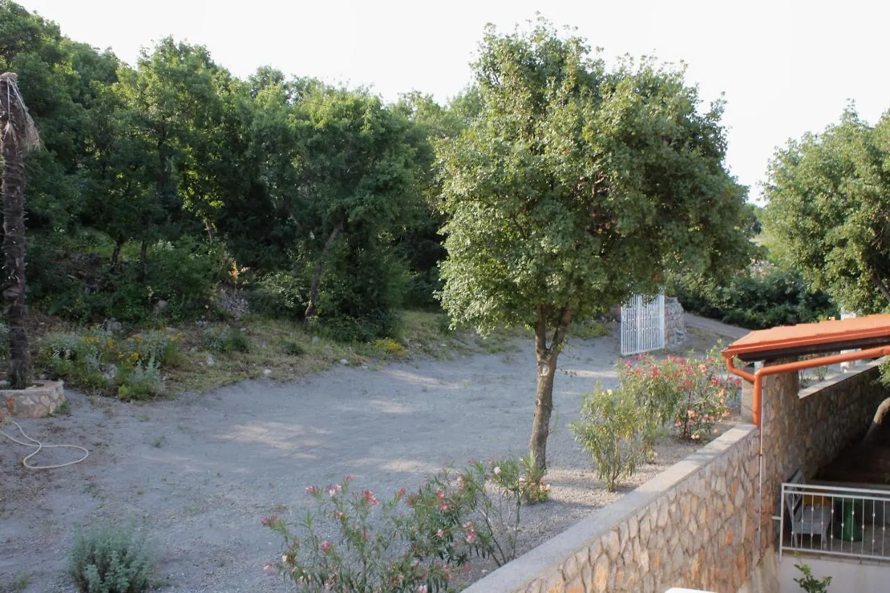 Apartments And Rooms With Parking Space Klenovica, Novi Vinodolski - 5590 Klenovica