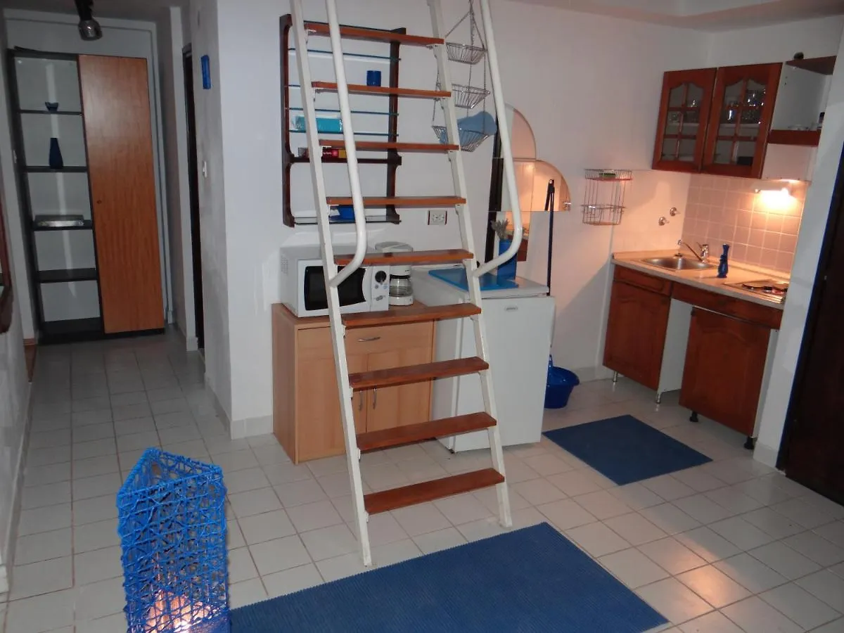 Apartments And Rooms With Parking Space Klenovica, Novi Vinodolski - 5590 Croatia